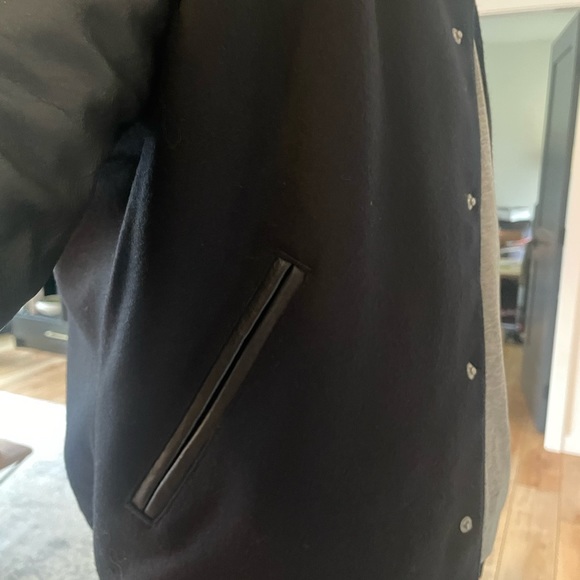 ALL SAINTS Manta Leather Sleeved Bomber Jacket - Size Medium - NWTIB - Picture 4 of 10